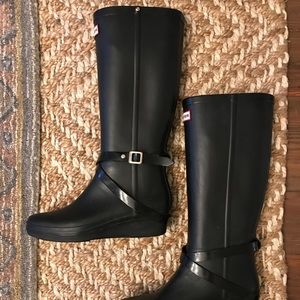 Hunter wedge rain boot